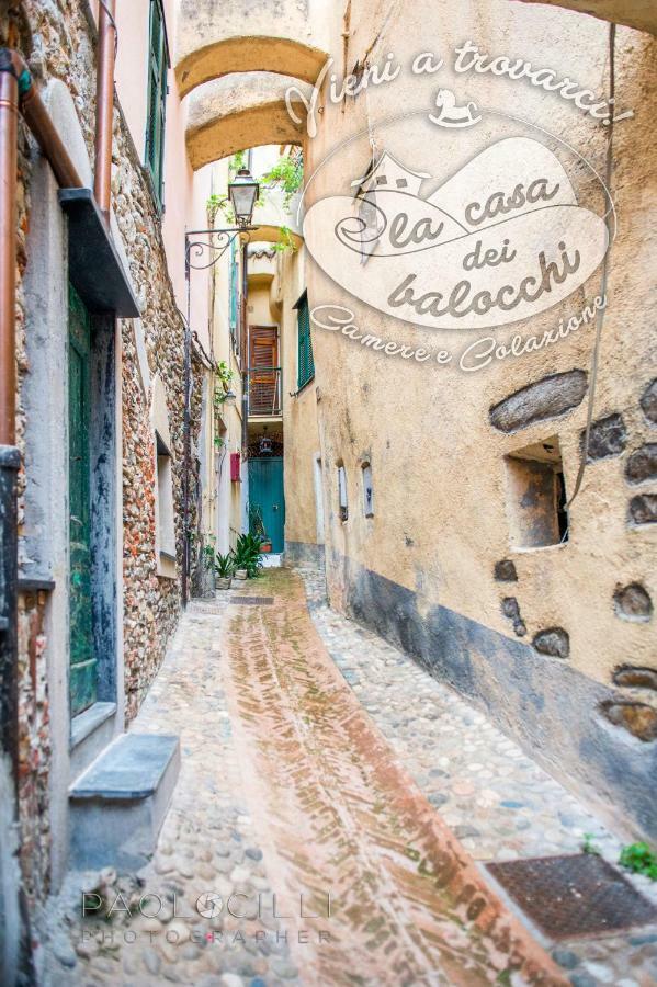 La Casa Dei Balocchi B&B Toirano Luaran gambar