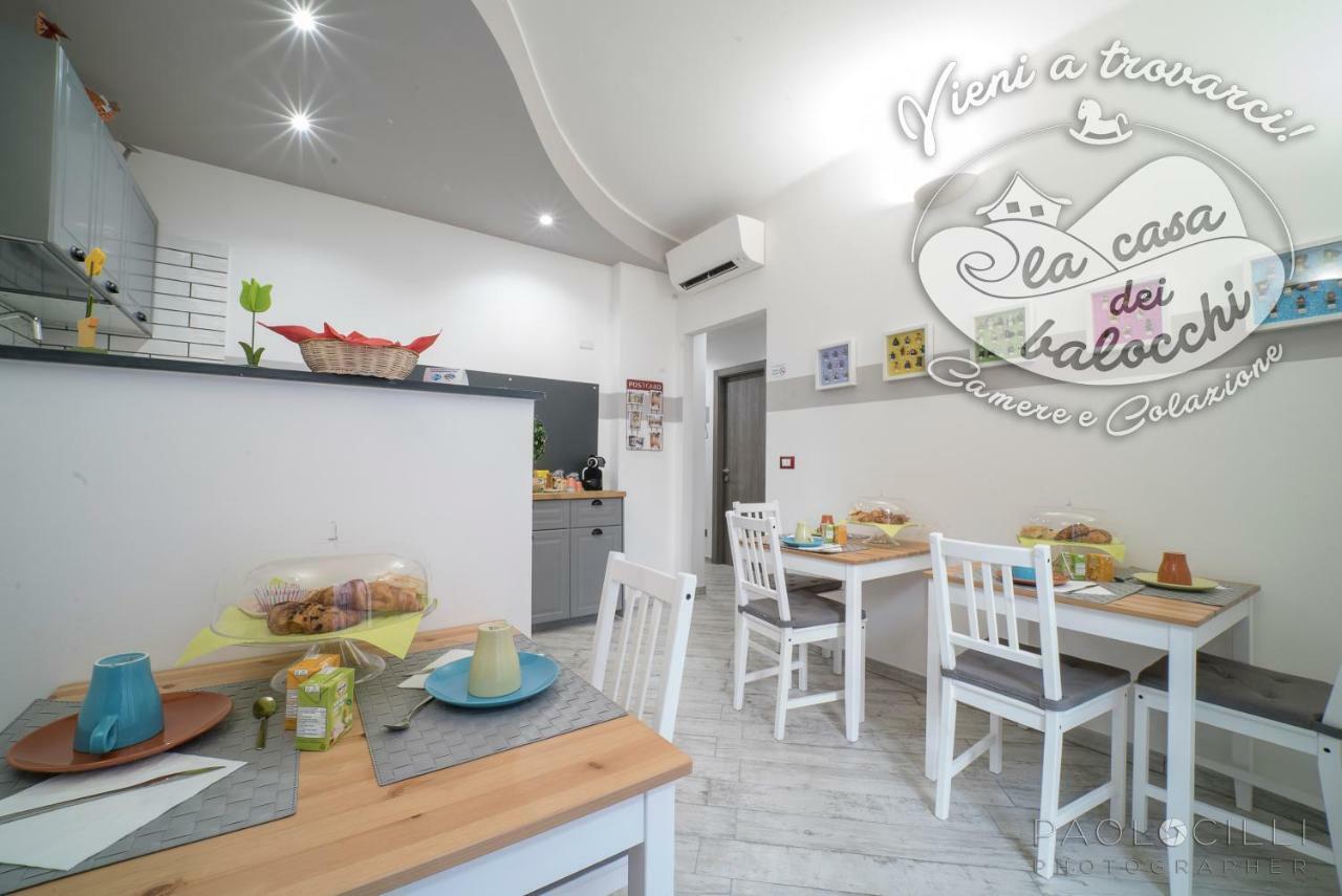 La Casa Dei Balocchi B&B Toirano Luaran gambar