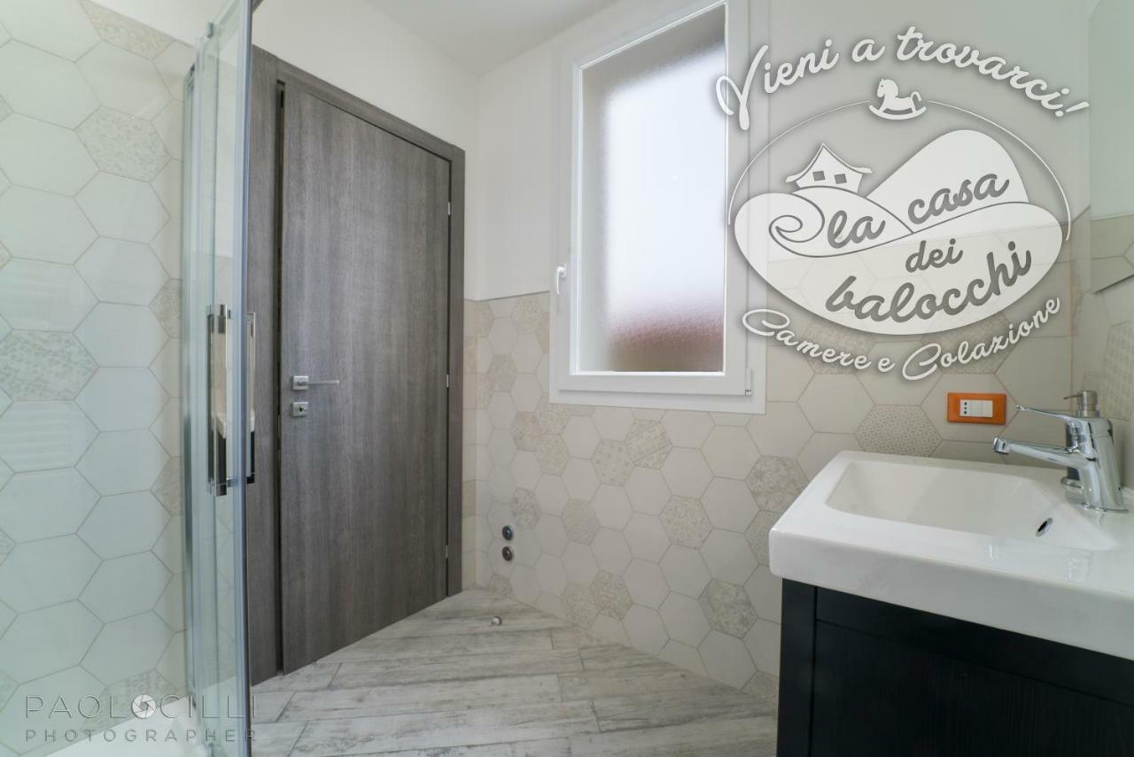 La Casa Dei Balocchi B&B Toirano Luaran gambar