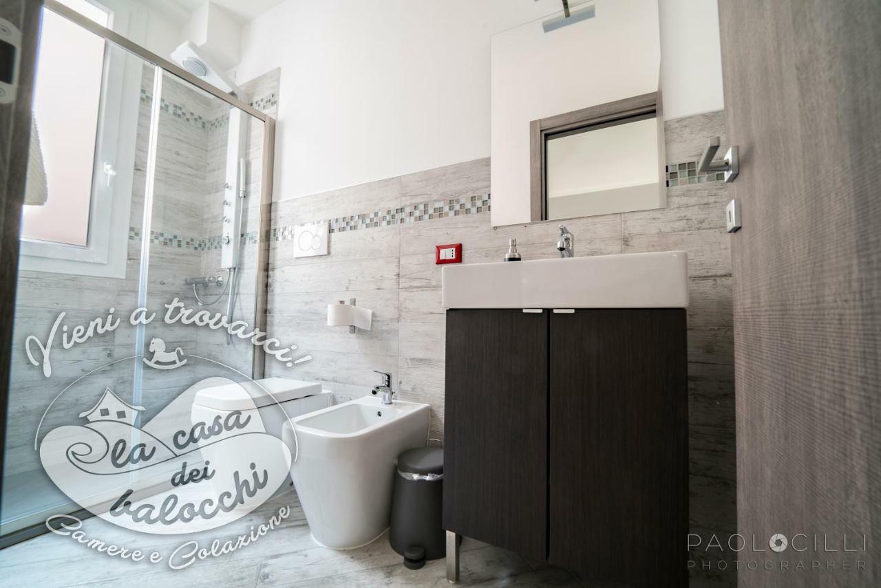 La Casa Dei Balocchi B&B Toirano Luaran gambar
