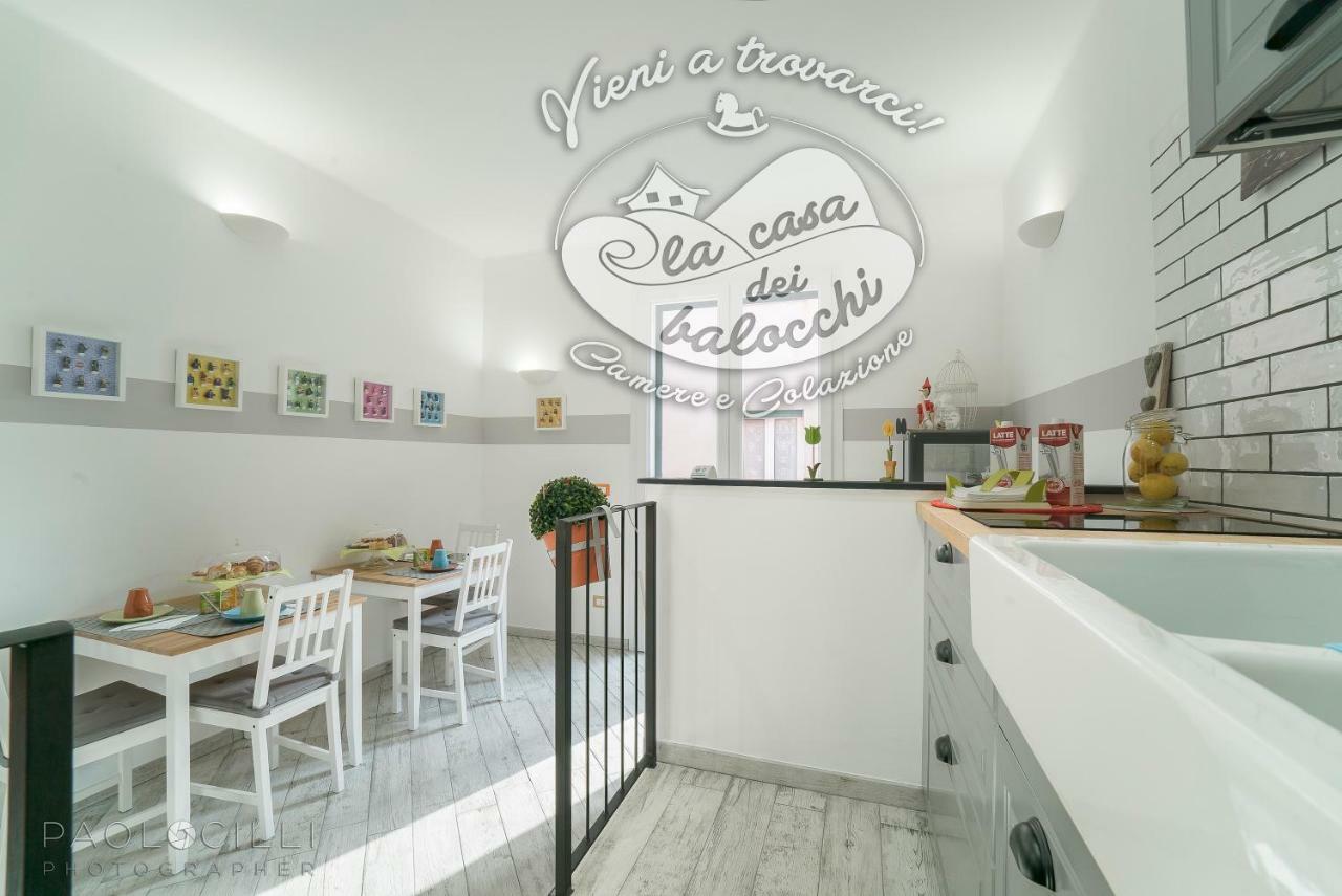La Casa Dei Balocchi B&B Toirano Luaran gambar